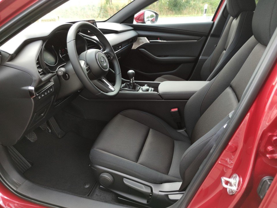 Mazda 3 3 Exclusive inkl Leasing-Bonus 360° BOSE Matrix  - 