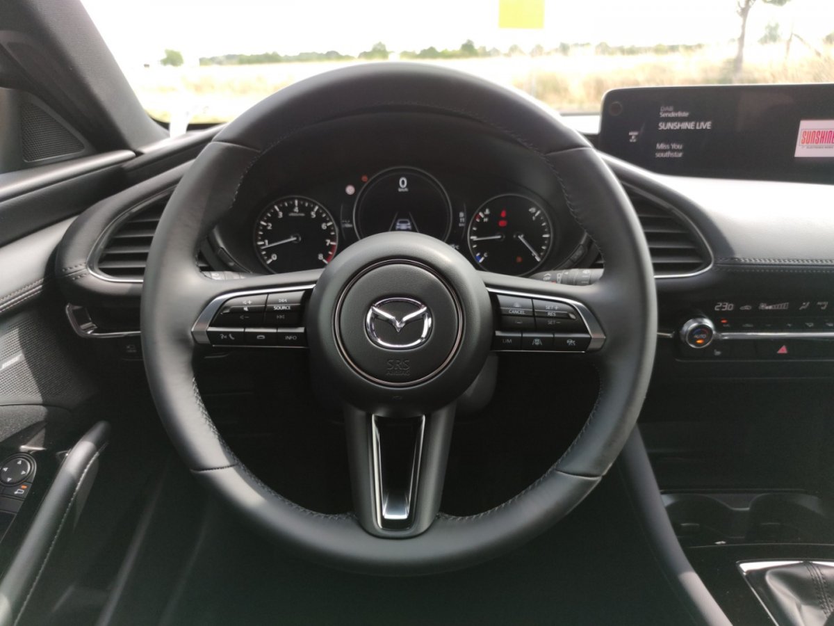 Mazda 3 3 Exclusive inkl Leasing-Bonus 360° BOSE Matrix  - 