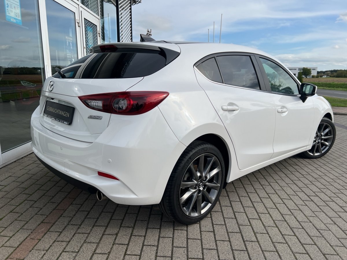 Mazda 3 3 SIGNATURE+ RFK Lenkradheizg Einparkhilfe Klima - 