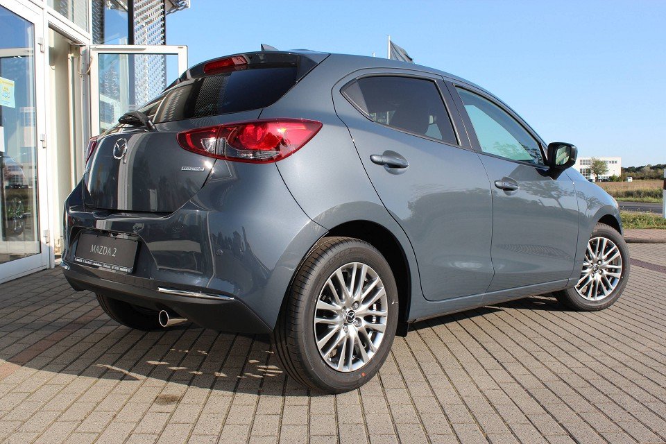 Mazda 2 2 SPORTS RFK Klimaaut LogIn Matrix Sitzheizg Tem - 